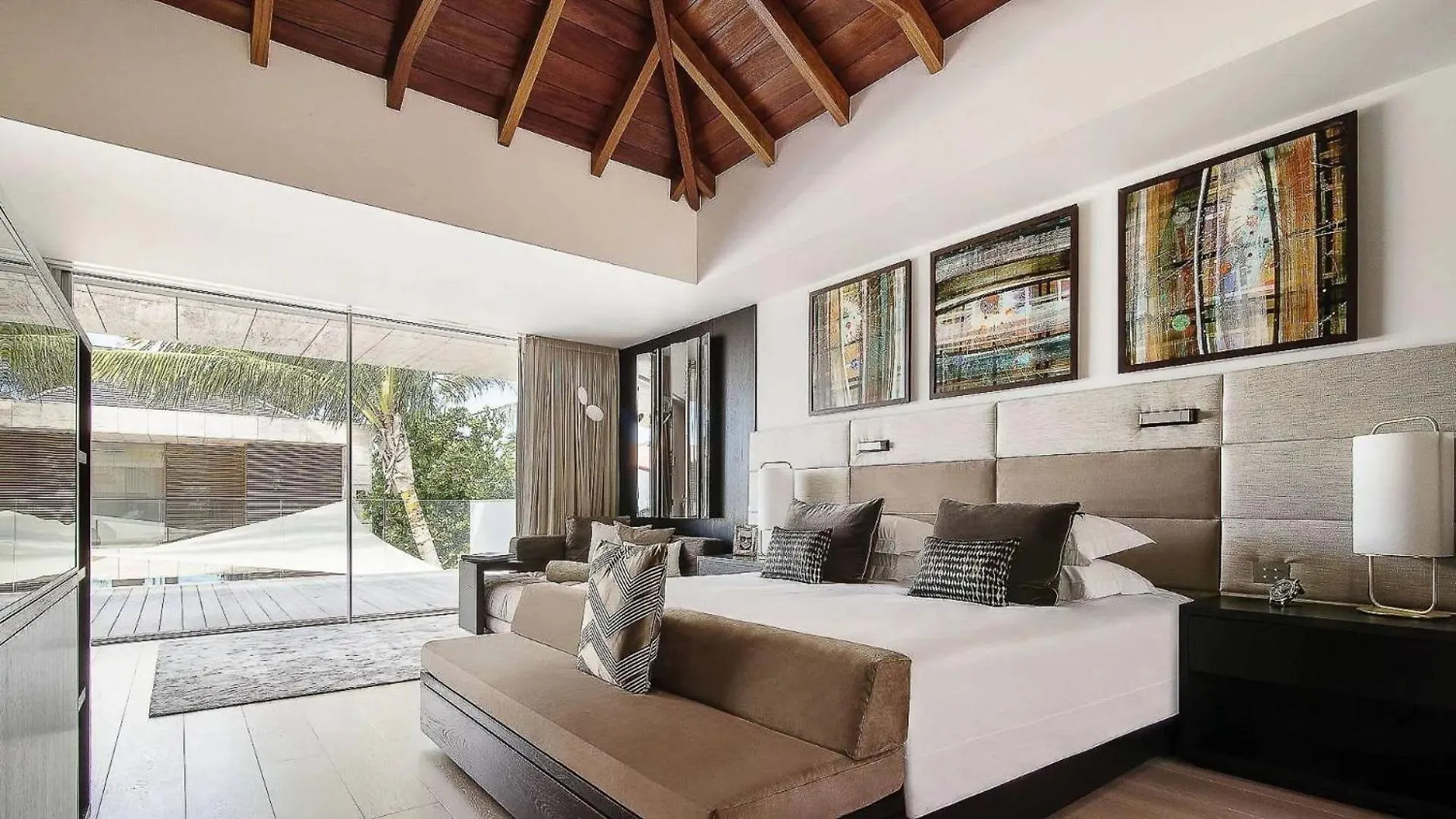 Deluxe Ocean Feels Villa In Flamands Beach 0*,